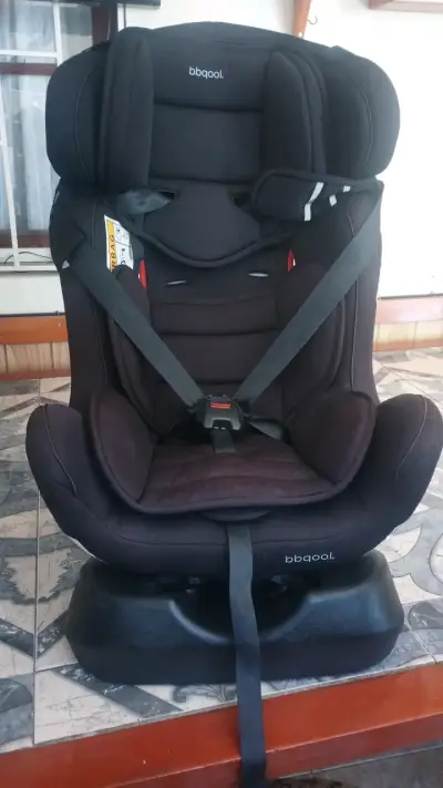 Silla de Auto Bbqool Negra para Bebé - miniatura 1