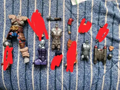 Figuras Marvel Legends y piezas BAF - miniatura 2