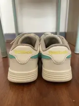 Zapatillas deportivas Reebok blancas y verdes - 2