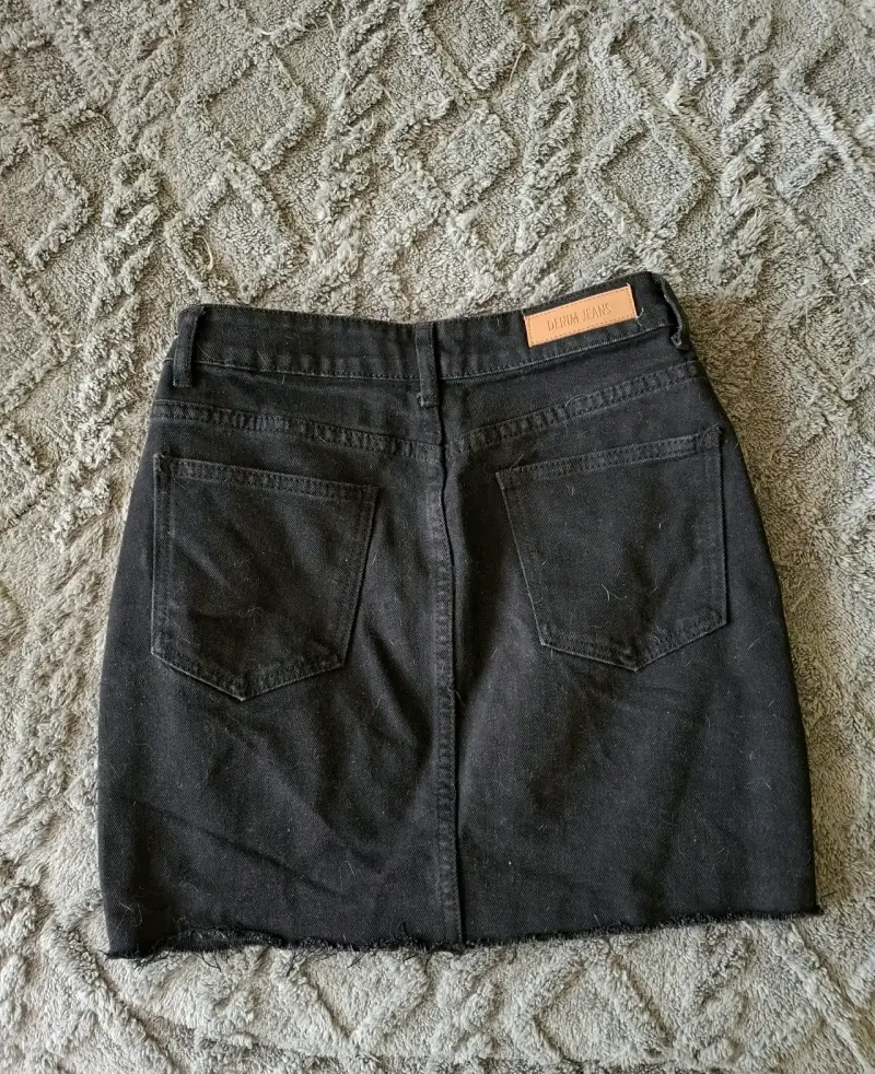 Falda de mezclilla negra ISSIMO talla S - 2