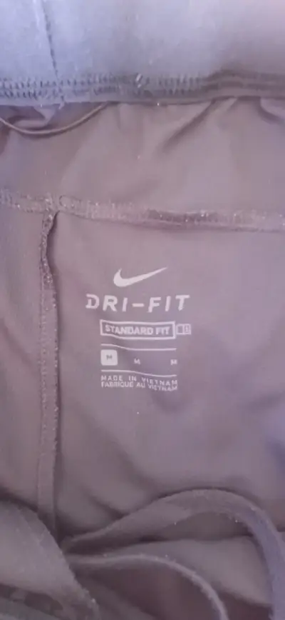 Shorts deportivos Nike y Adidas para hombre - miniatura 6