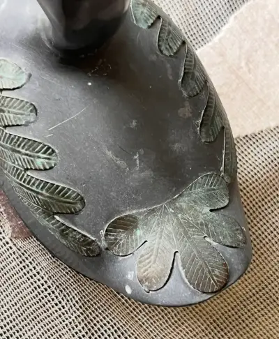 Figura decorativa de pato en metal - miniatura 3