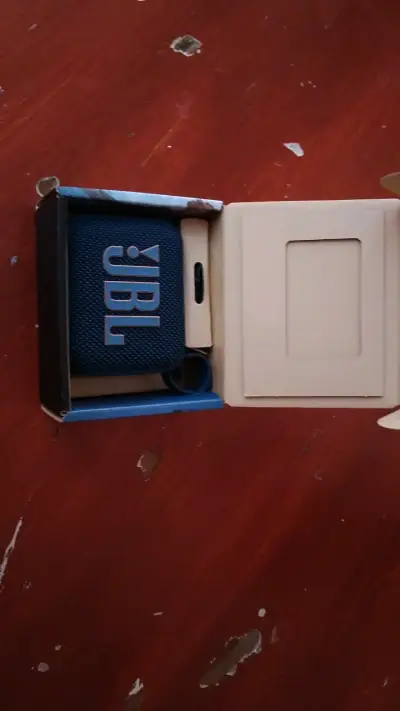 Parlante Bluetooth JBL GO 4 resistente al agua - miniatura 5