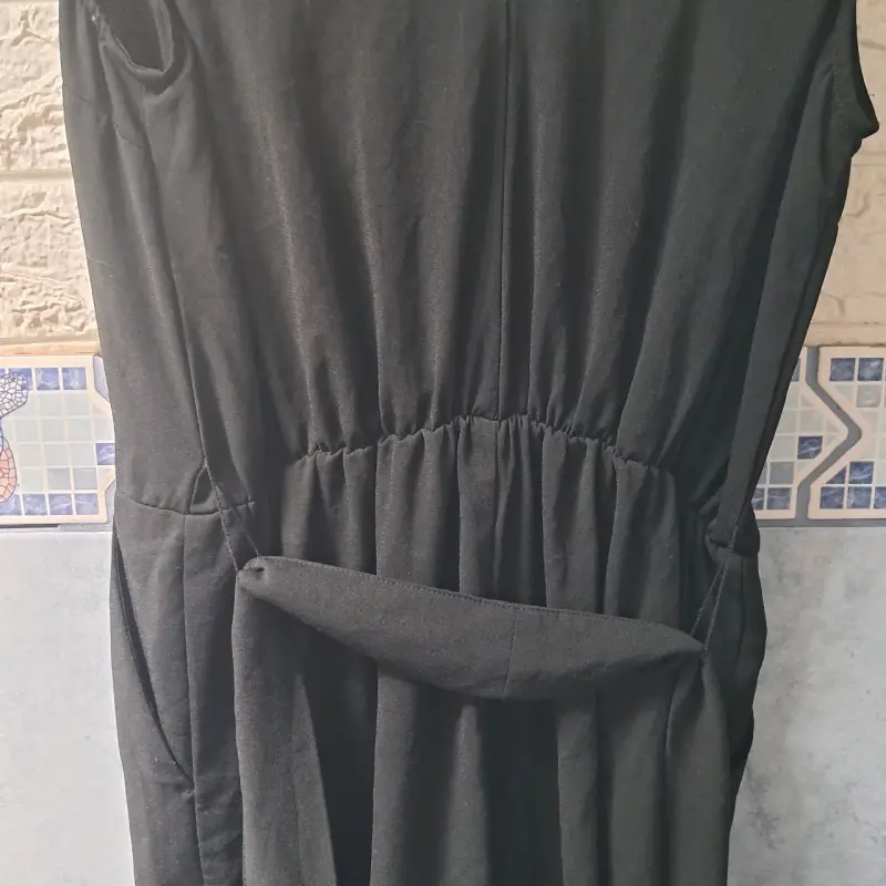 Enterito negro elegante para mujer - 3