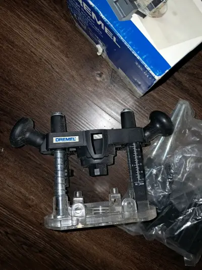 Complemento para Dremel Plunge Router - miniatura 2