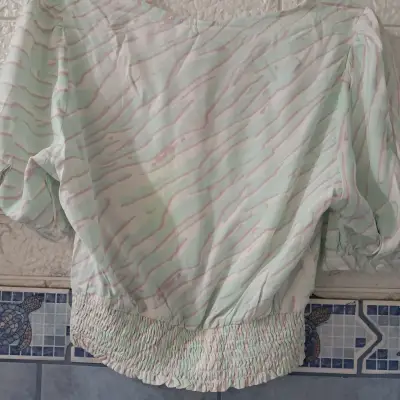 Blusa Crop Top Verde Pastel Sybilla - miniatura 5