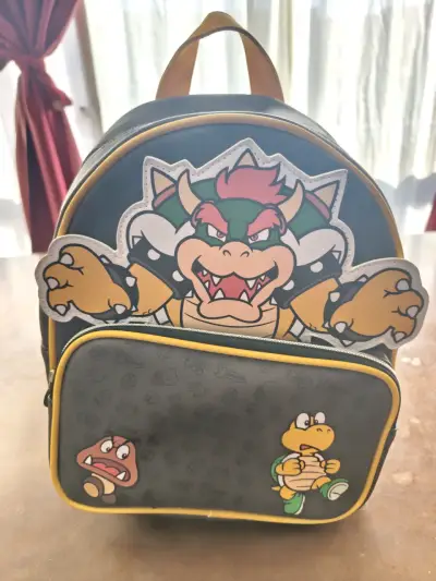 Mochila infantil Bowser Super Mario - miniatura 1