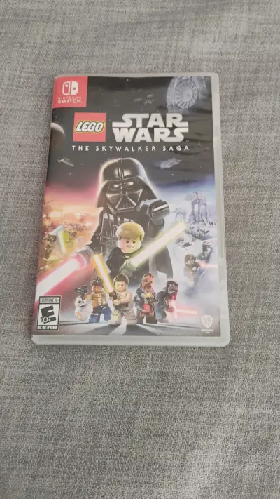 Juego Nintendo Switch LEGO Star Wars: The Skywalker Saga - miniatura 1