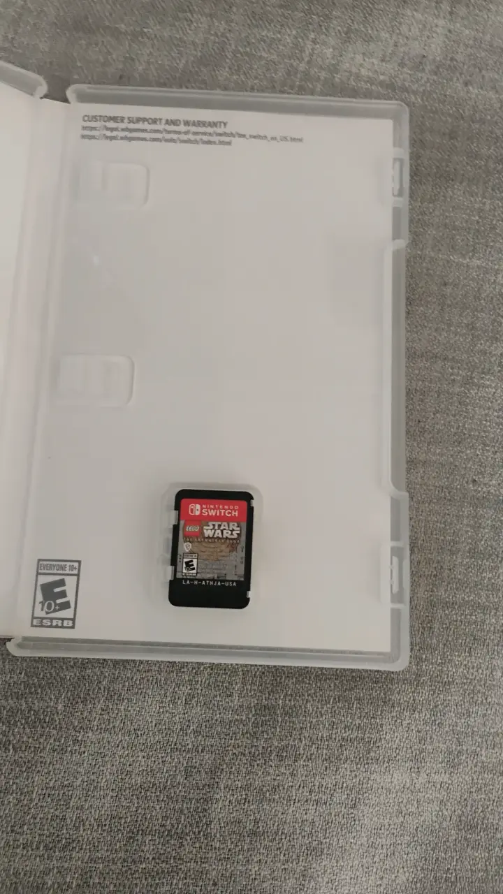 Juego Nintendo Switch LEGO Star Wars: The Skywalker Saga - 2
