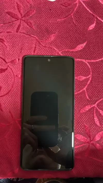 Smartphone Samsung Galaxy A51 en buen estado - miniatura 1