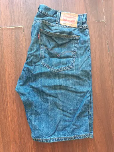 Shorts de mezclilla Levi's 505 para hombre - miniatura 2