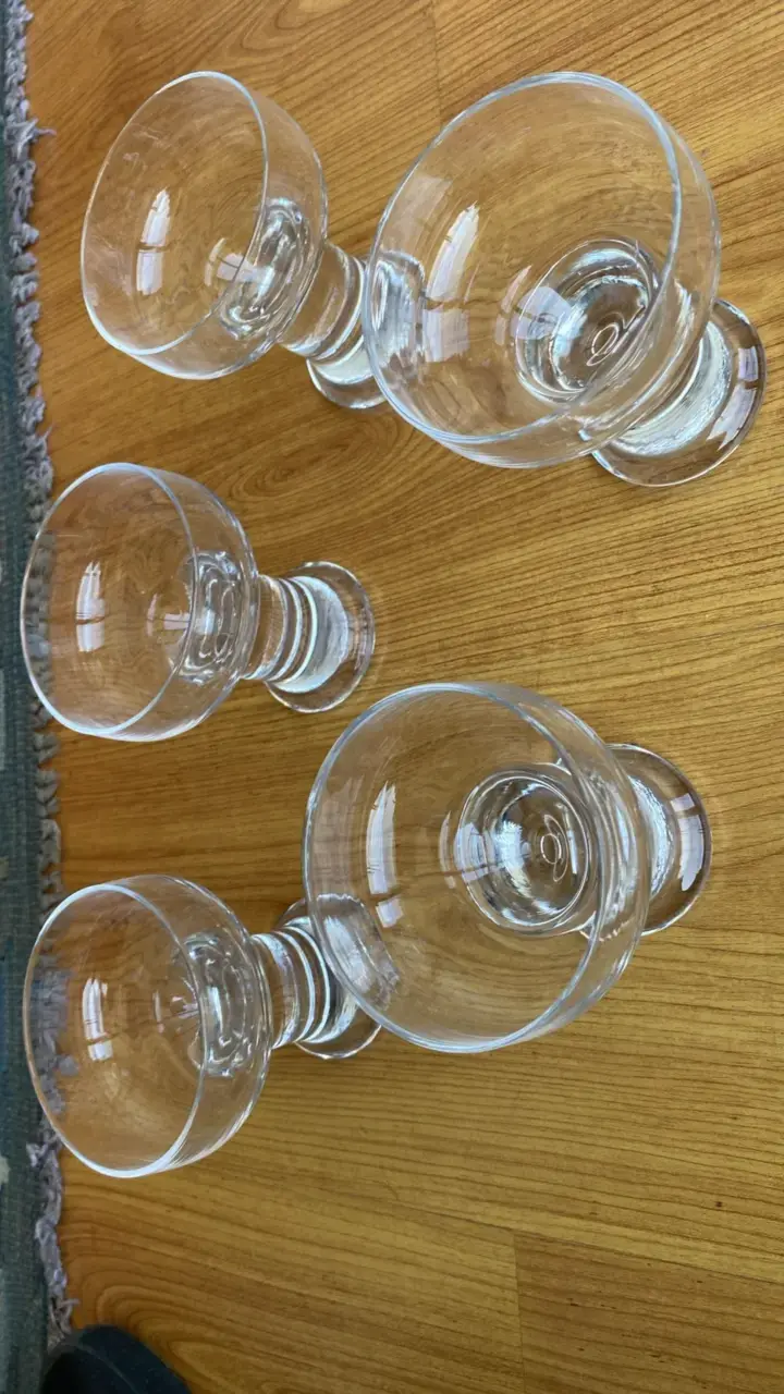 Set de 5 copas de vidrio para postres - 2