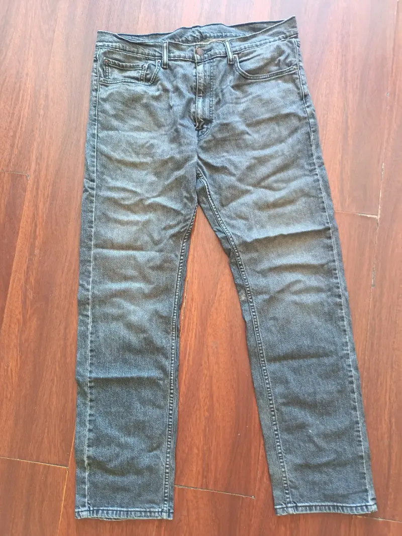 Jeans de hombre Levi's gris oscuro - 1