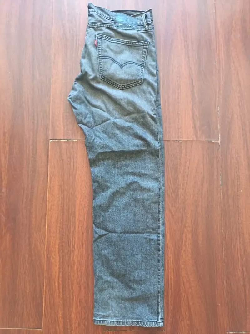 Jeans de hombre Levi's gris oscuro - 2