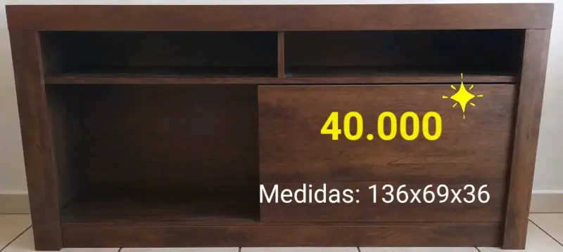 Mueble de madera con compartimentos - 1