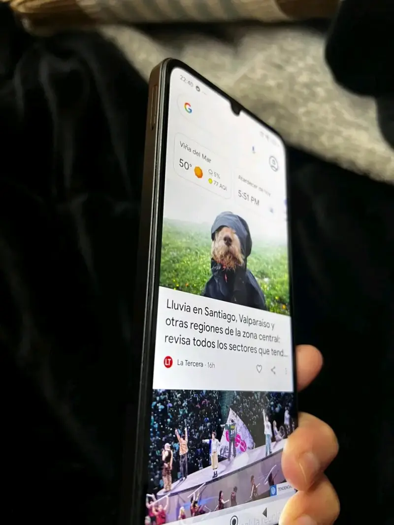 Smartphone Redmi 13C 5G como nuevo - 2