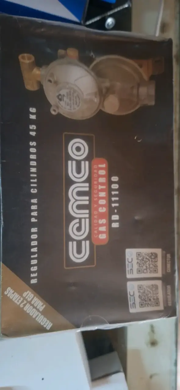 Regulador de Gas Cemco para Cilindros 45 kg