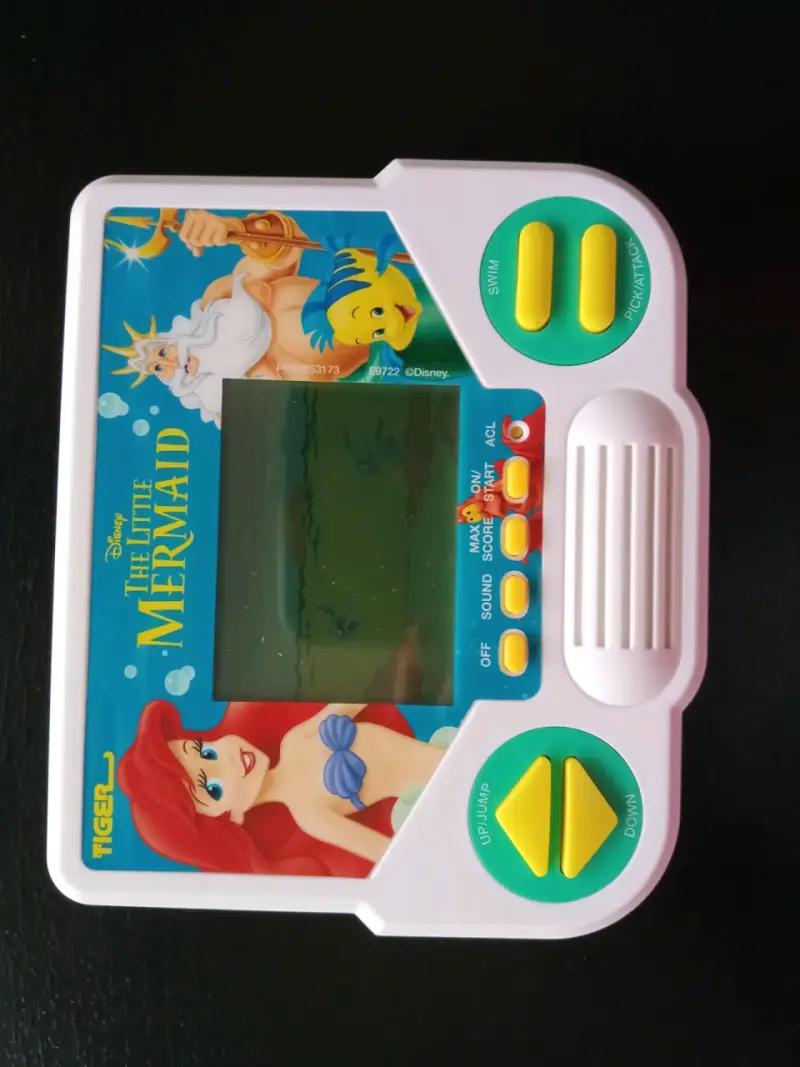 Juego electrónico Disney La Sirenita Tiger - 2