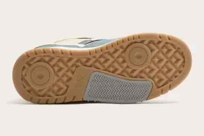 Zapatillas basket azul y beige (cualquier talla) - miniatura 3