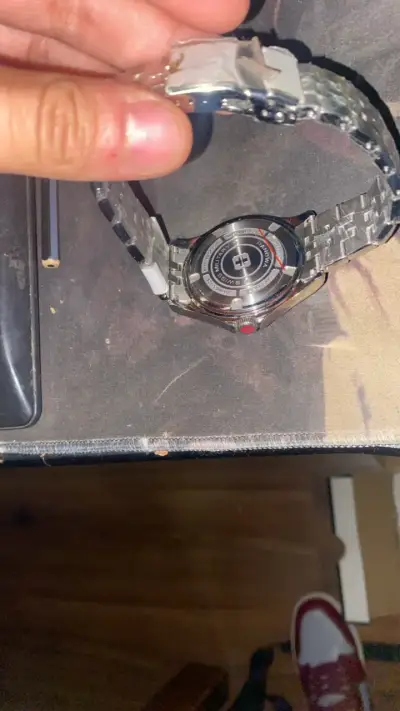 Reloj suizo de acero inoxidable - miniatura 5