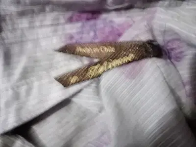 Blusa de mujer con estampado floral en tonos lilas - miniatura 4
