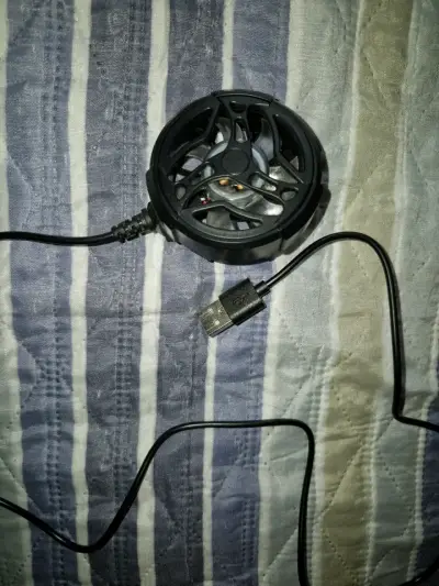 Ventilador USB para enfriar Telefono - miniatura 1