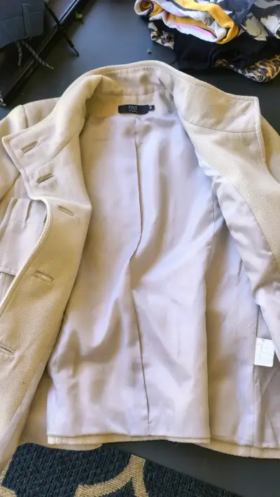 Abrigo beige de lana con cinturón PAT - miniatura 1