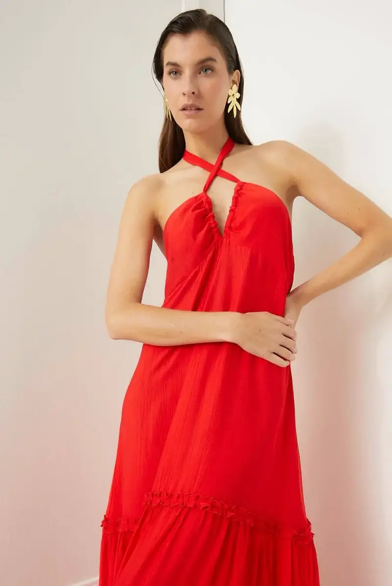 Vestido largo rojo con tirantes cruzados - 3