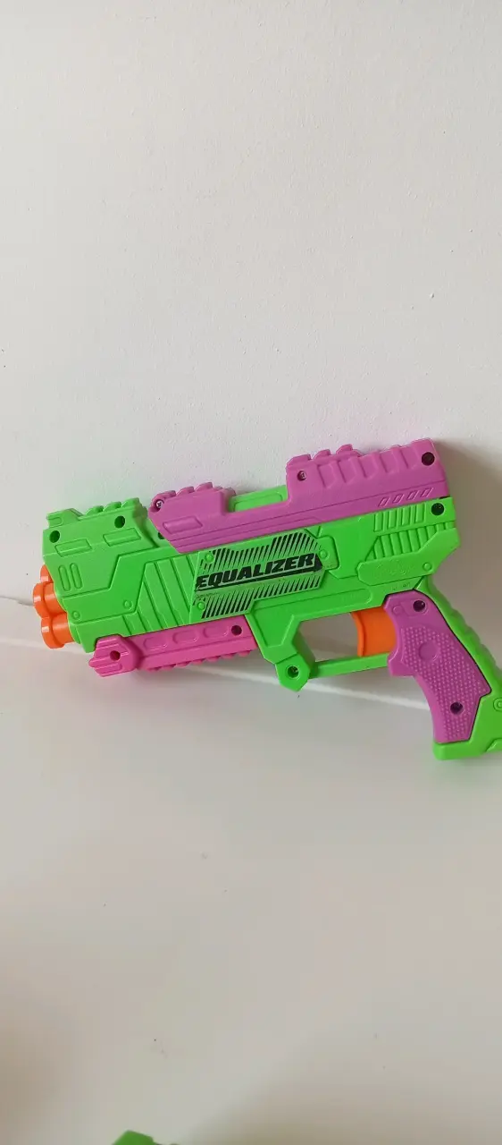 Pistolas de juguete con dardos de espuma - 4