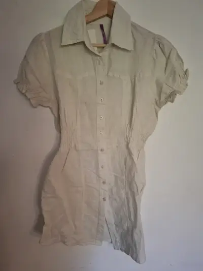 Blusa Beige de Manga Corta para Mujer - miniatura 2