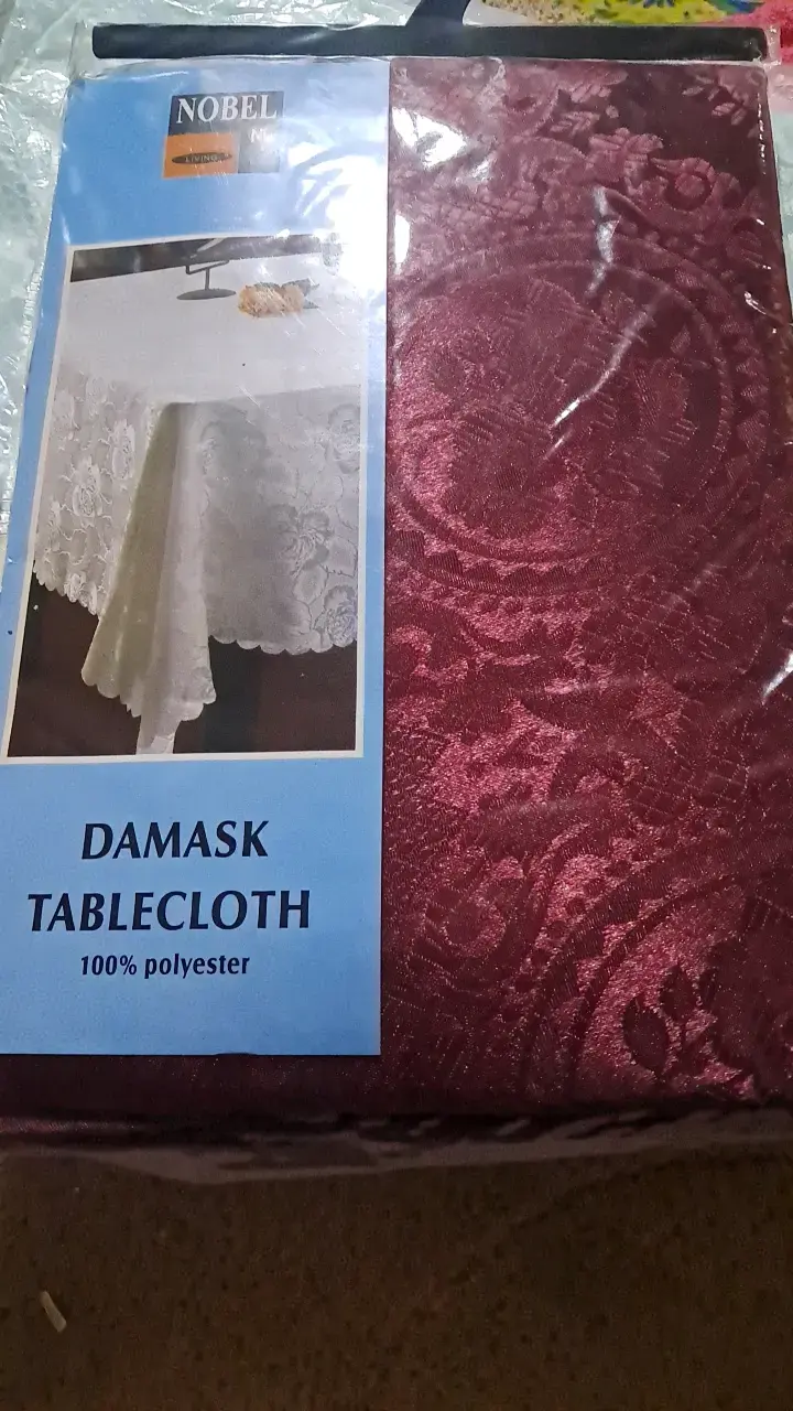 Mantel damasco rojo 100% poliéster