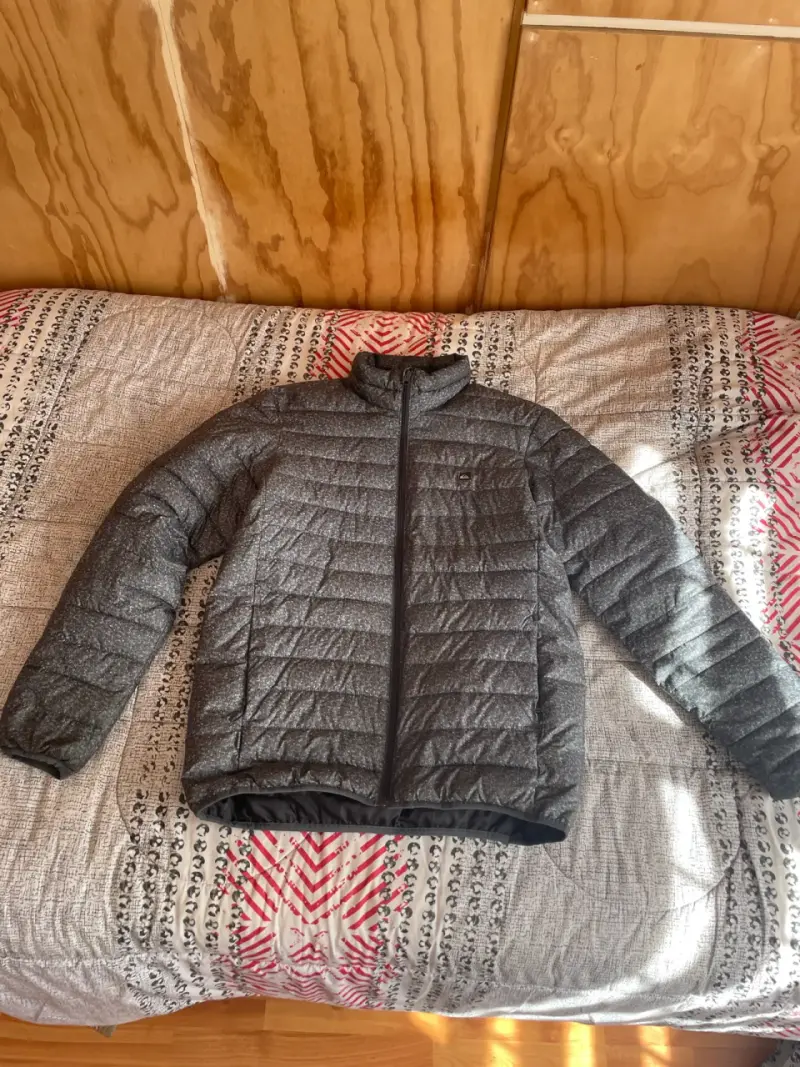 Chaqueta acolchada gris para hombre - 1