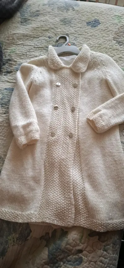 Abrigo de lana para niña color crema - miniatura 2