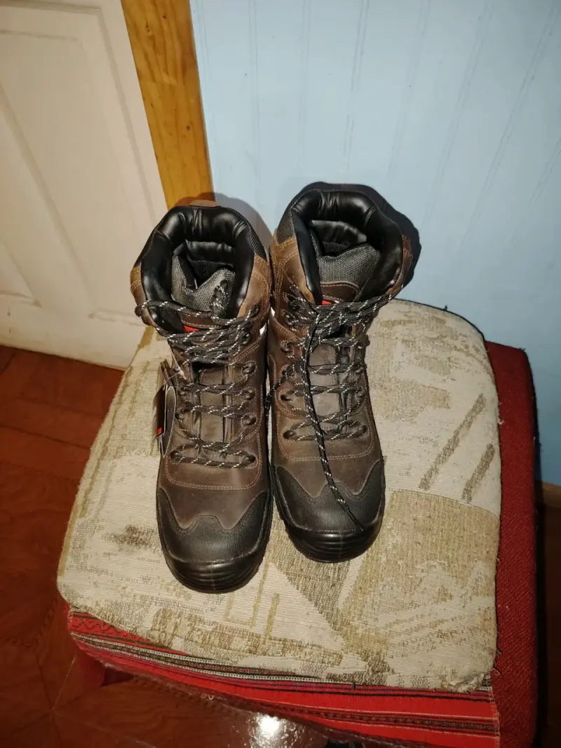 Botas de montaña impermeables Thinsulate marrones - 2