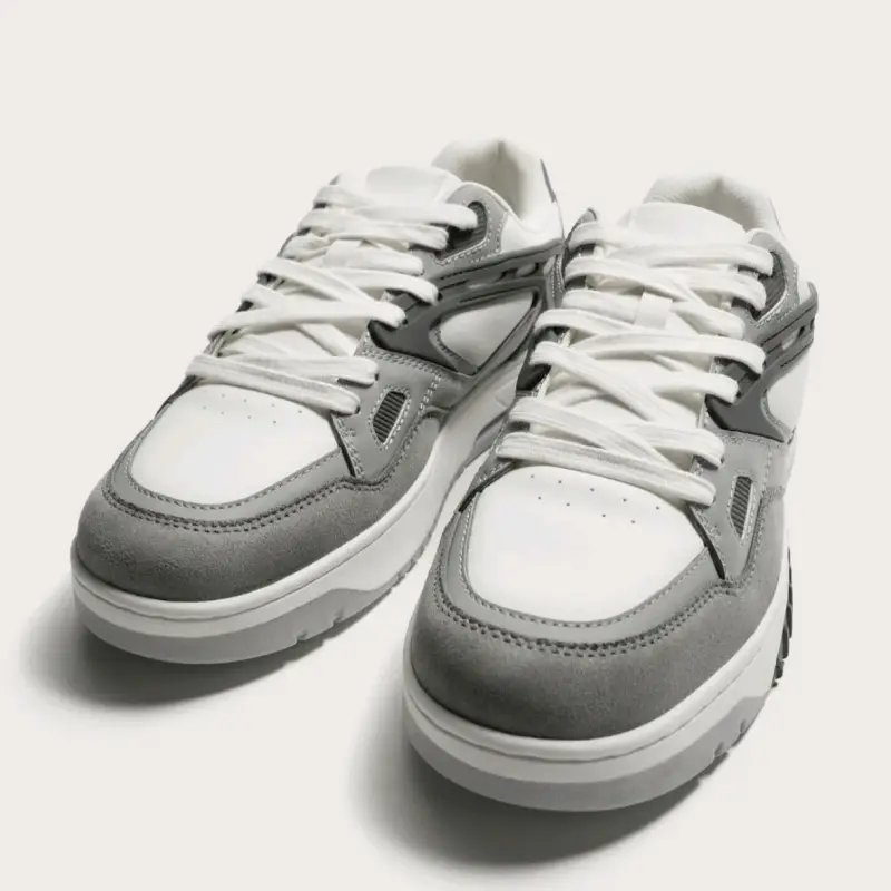 Zapatillas deportivas grises y blancas para hombre - 2