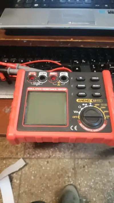 Tester de Resistencia de Aislamiento ANENG MH15 - miniatura 1