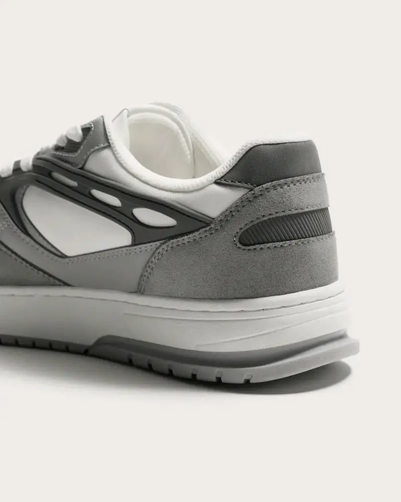 Zapatillas deportivas grises y blancas para hombre - 4