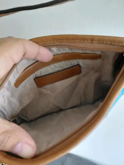 Cartera de mano Michael Kors azul y marrón - miniatura 5