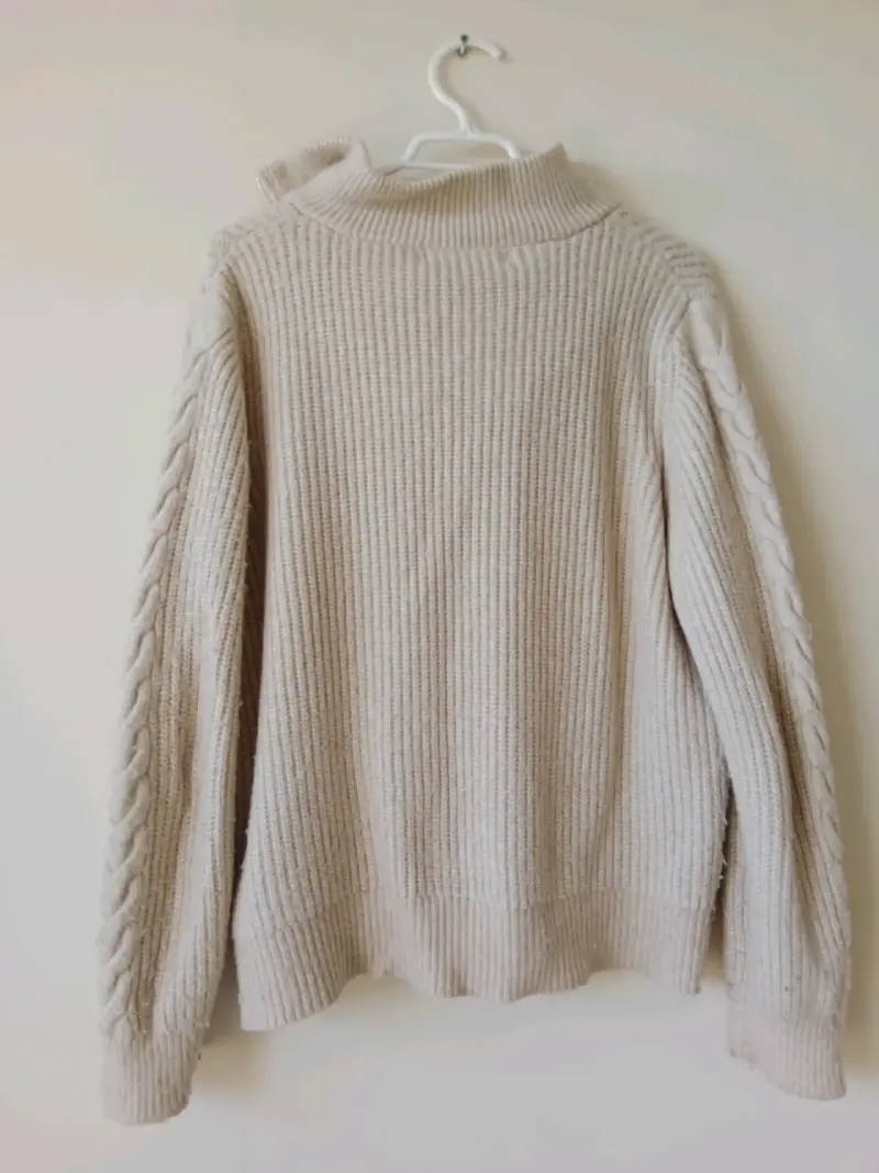 Suéter de lana beige con cuello alto Basement - 2