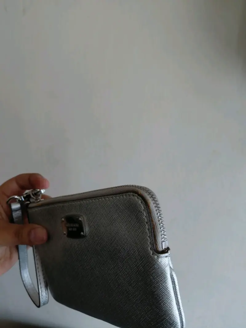 Cartera de mano plateada Michael Kors - 4