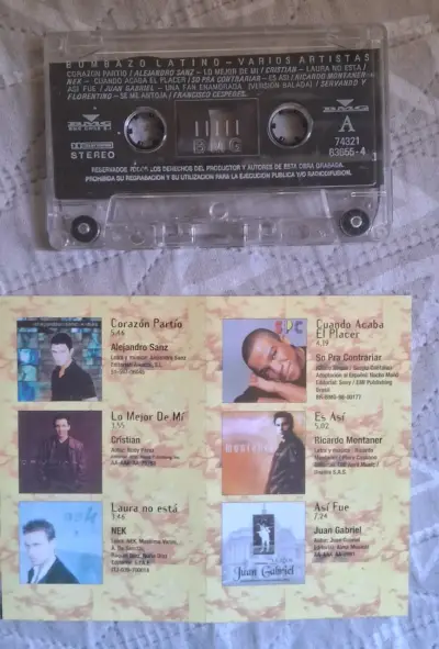 Cassette Bombazo Latino Varios Artistas - miniatura 2