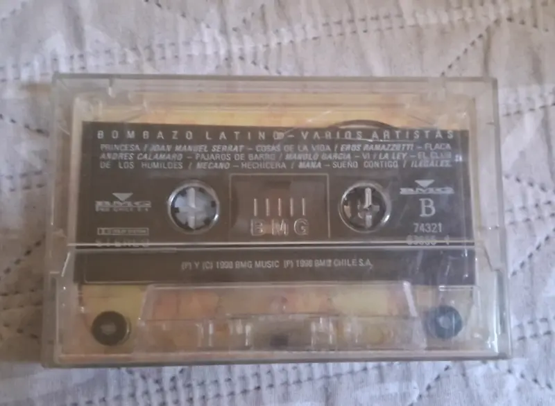 Cassette Bombazo Latino Varios Artistas - 4