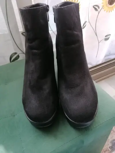 Botines de tacón alto negros para mujer - miniatura 1