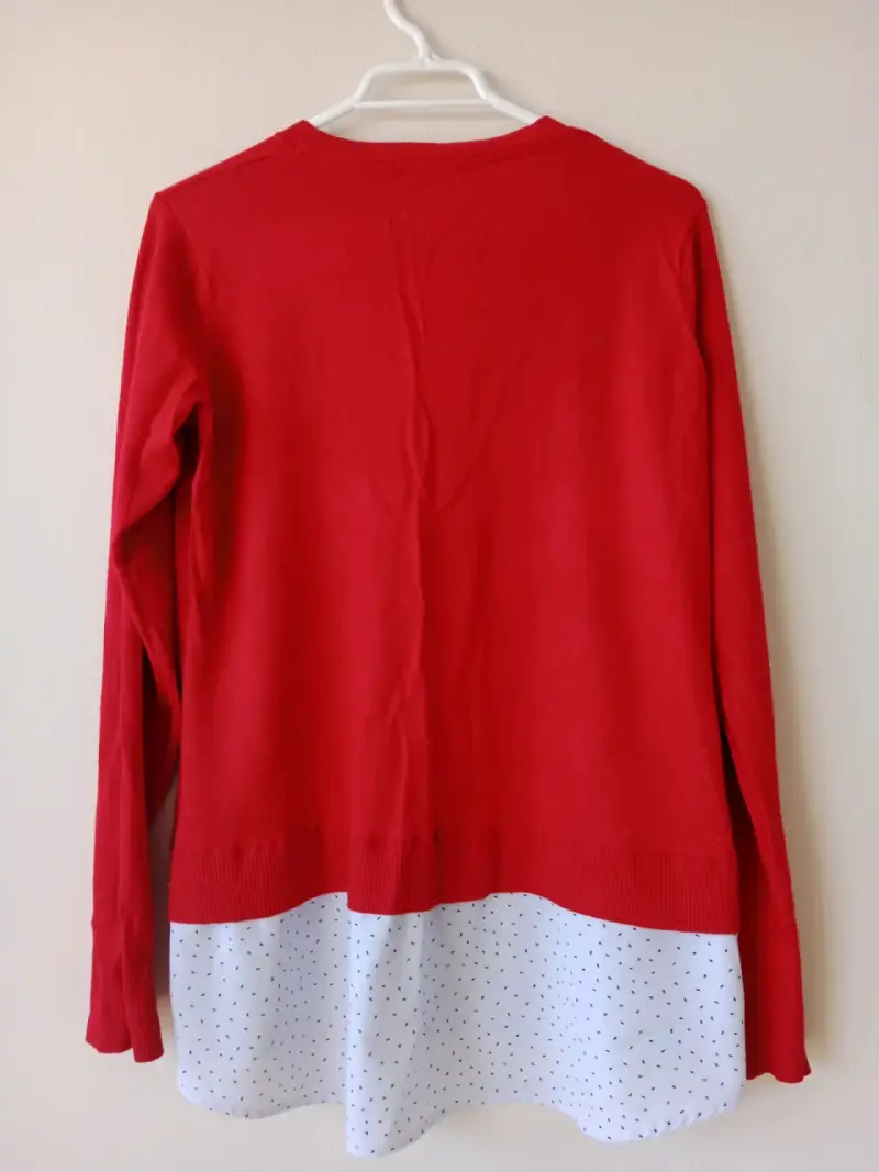 Suéter rojo con blusa integrada para mujer - 3