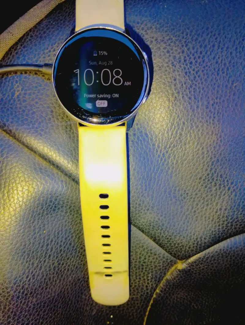 Smartwatch Samsung Galaxy Watch Active amarillo - 2