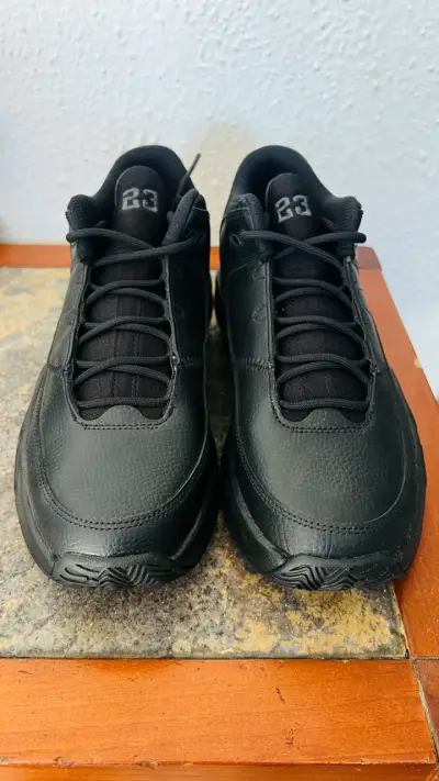 Zapatillas deportivas negras Jordan Max aura 3 - miniatura 2