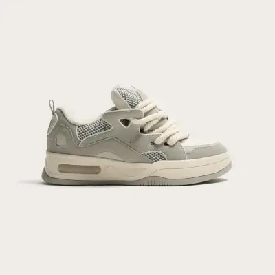 Zapatillas deportivas grises con suela antidesliz - miniatura 1