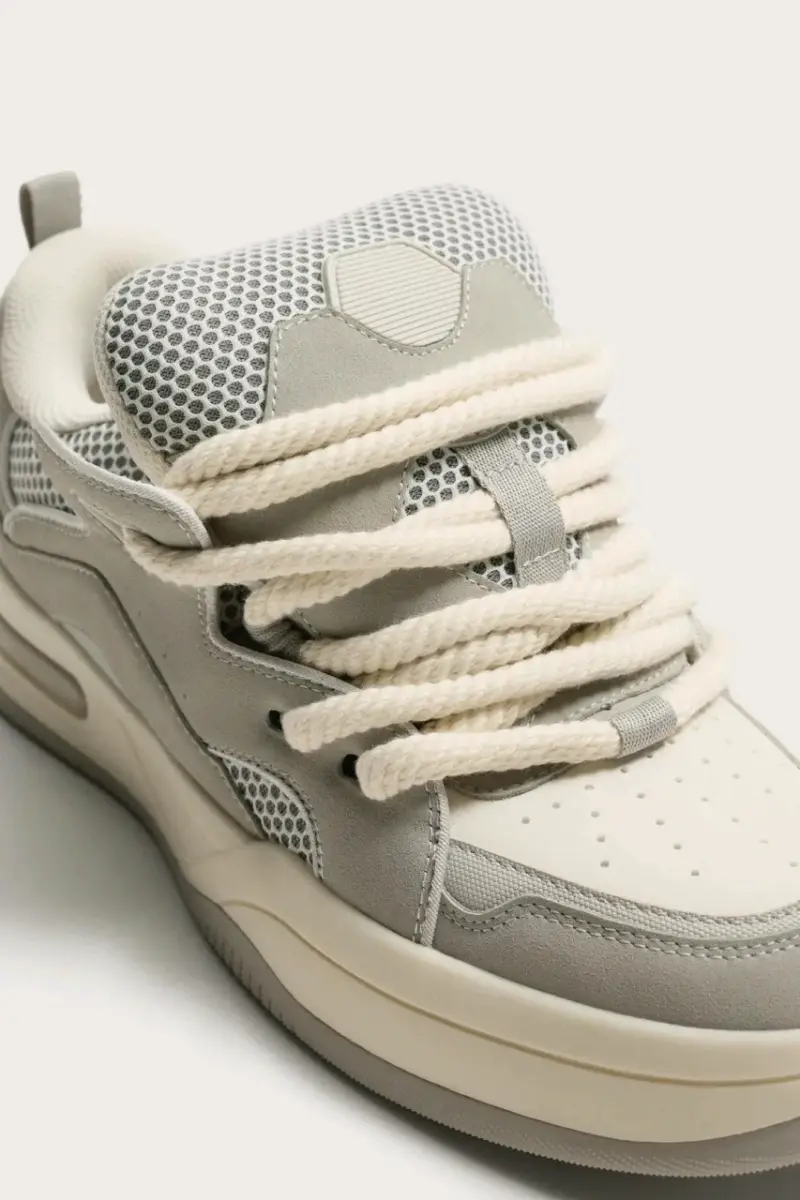 Zapatillas deportivas grises con suela antidesliz - 4