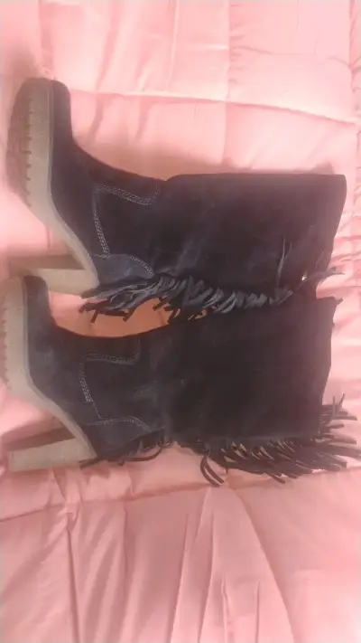 Botines de gamuza negros con flecos - miniatura 2