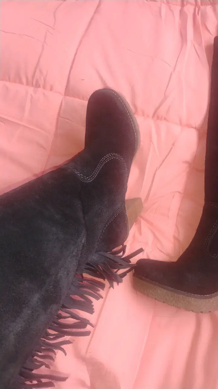 Botines de gamuza negros con flecos - 4